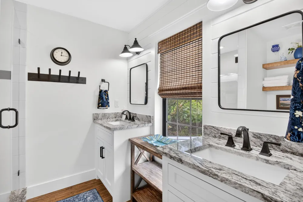 6400 Lake Oaks Circle Fort Worth, TX 76108