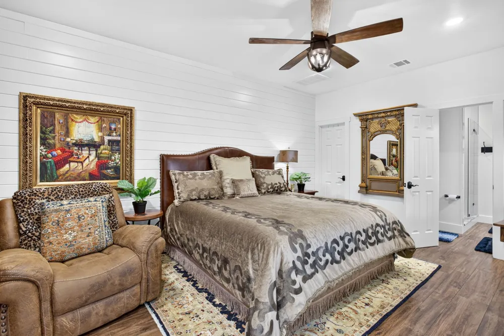 6400 Lake Oaks Circle Fort Worth, TX 76108