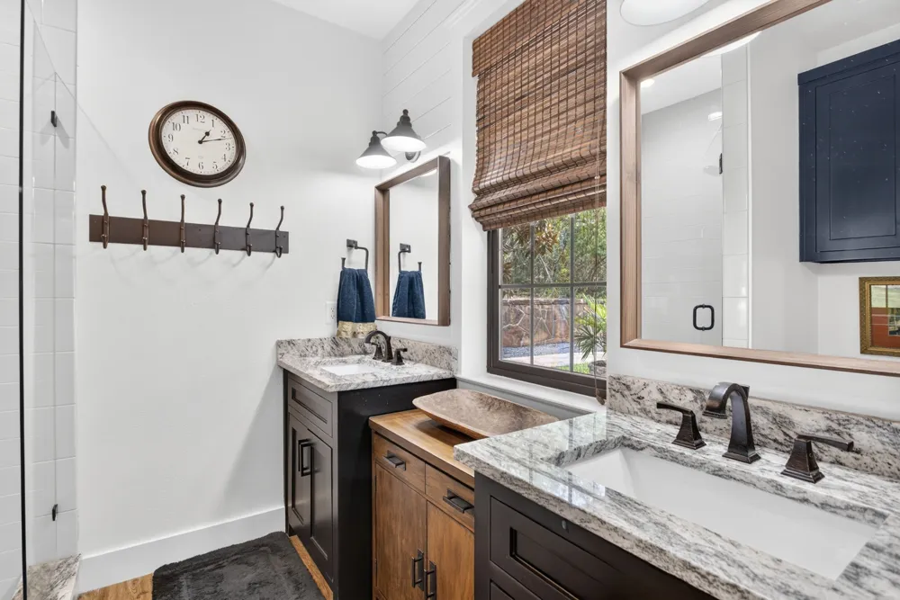 6400 Lake Oaks Circle Fort Worth, TX 76108