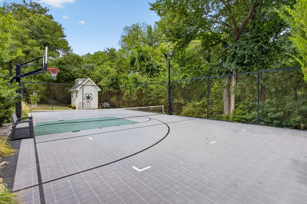 6400 Lake Oaks Circle Fort Worth, TX 76108