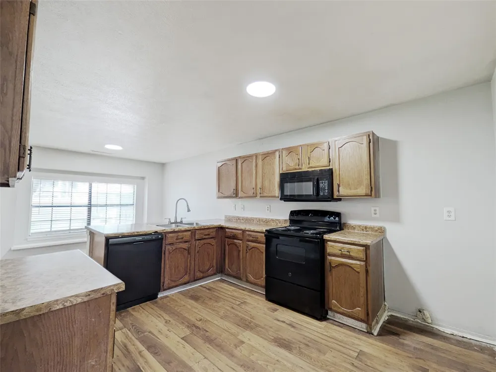 602 SW Heritage Hill Drive Forney, TX 75126