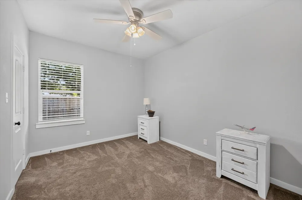 705 Phillips Court Mansfield, TX 76063