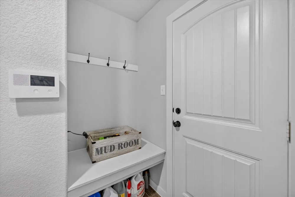 705 Phillips Court Mansfield, TX 76063