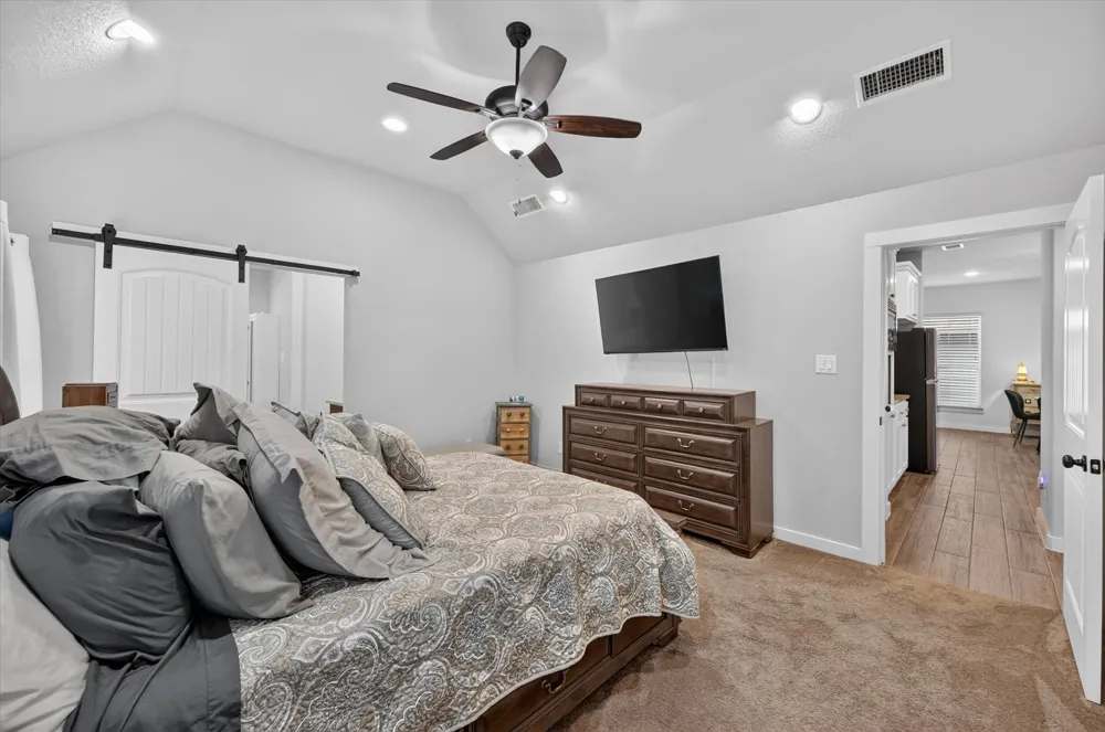 705 Phillips Court Mansfield, TX 76063