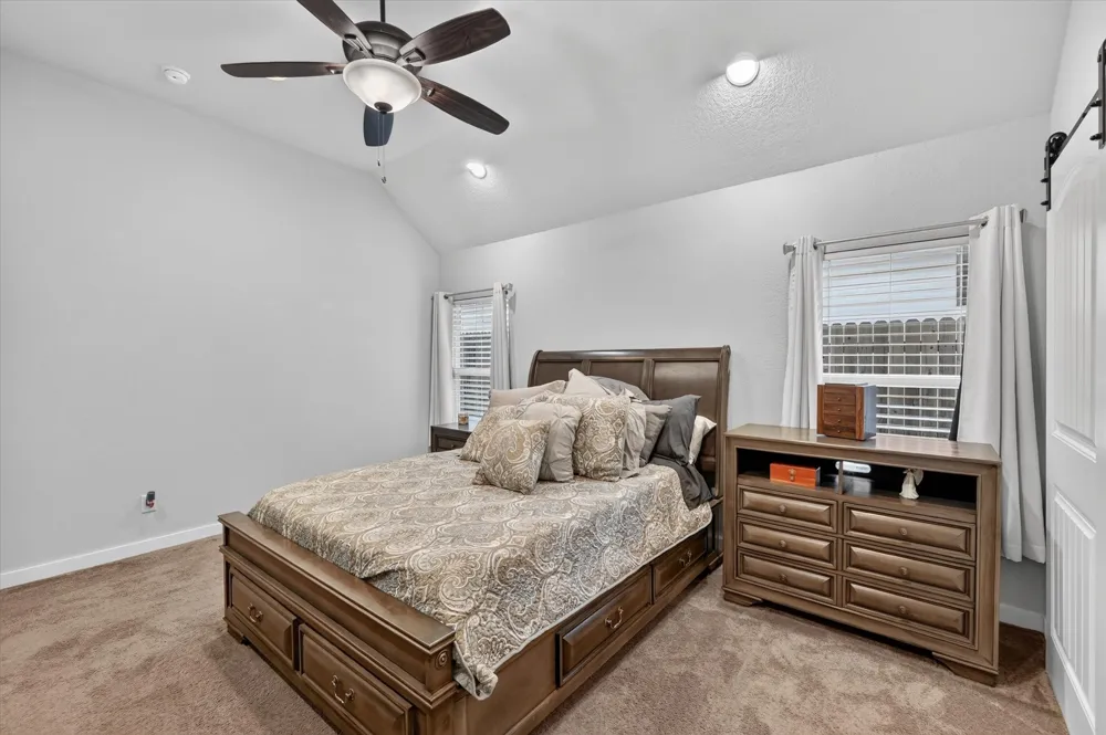 705 Phillips Court Mansfield, TX 76063
