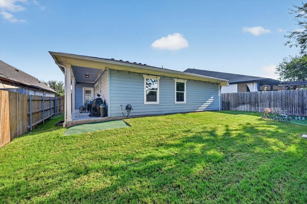 705 Phillips Court Mansfield, TX 76063