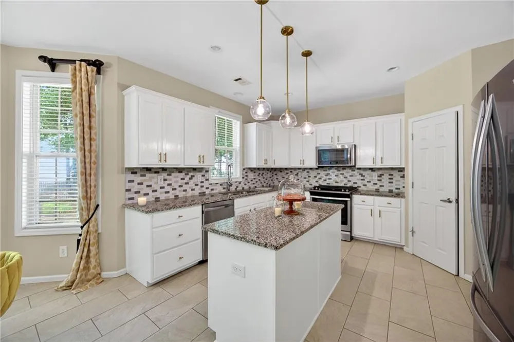 3482 Walnut Ridge Atlanta, GA 30349