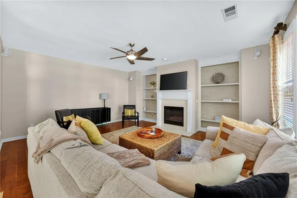 3482 Walnut Ridge Atlanta, GA 30349