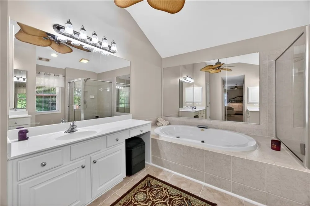 3482 Walnut Ridge Atlanta, GA 30349