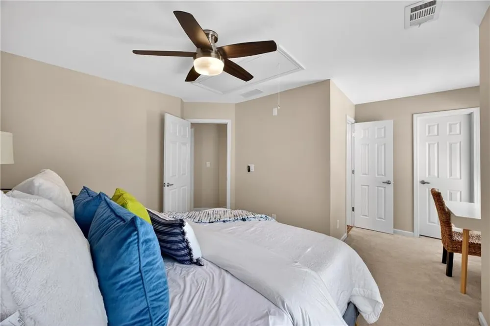 3482 Walnut Ridge Atlanta, GA 30349