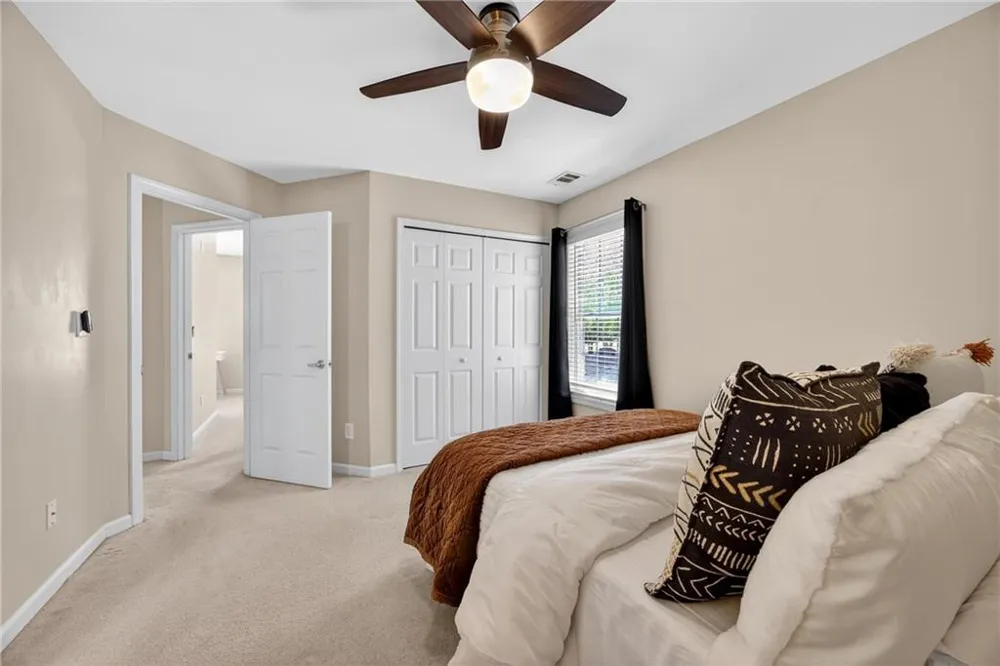 3482 Walnut Ridge Atlanta, GA 30349