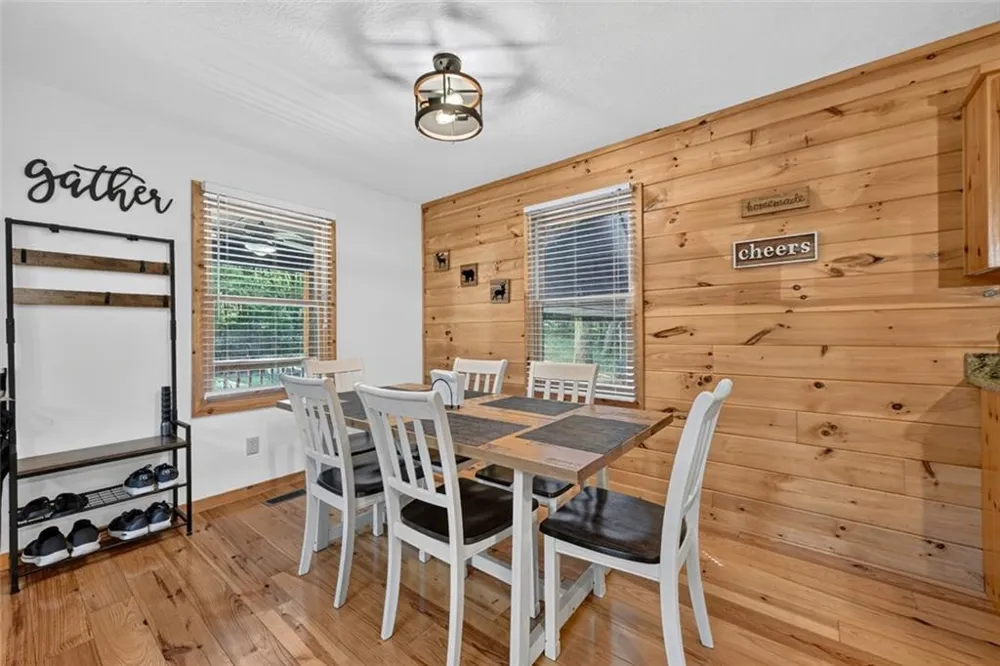 22 Kings Court Ellijay, GA 30540