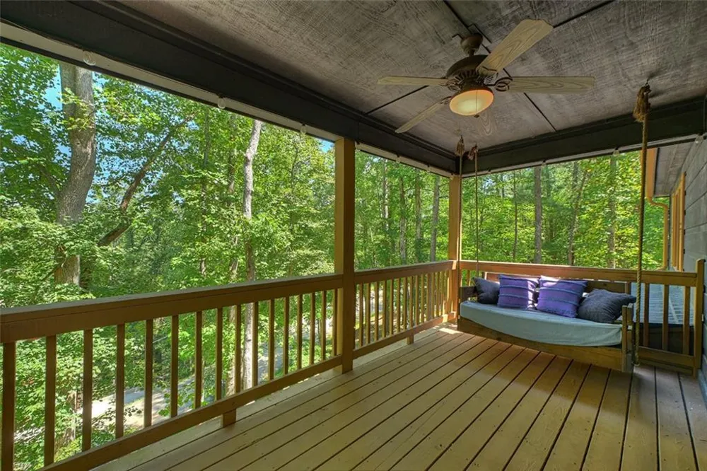 22 Kings Court Ellijay, GA 30540