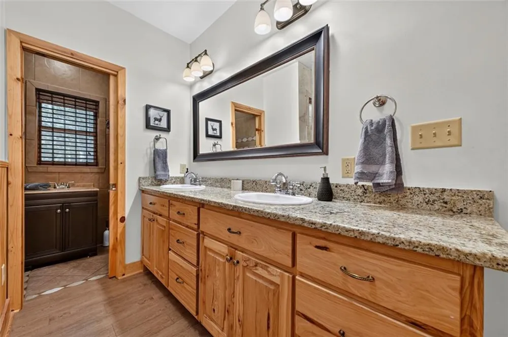 22 Kings Court Ellijay, GA 30540