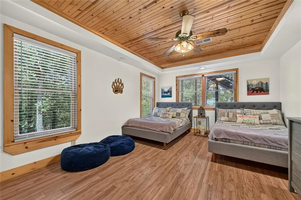 22 Kings Court Ellijay, GA 30540