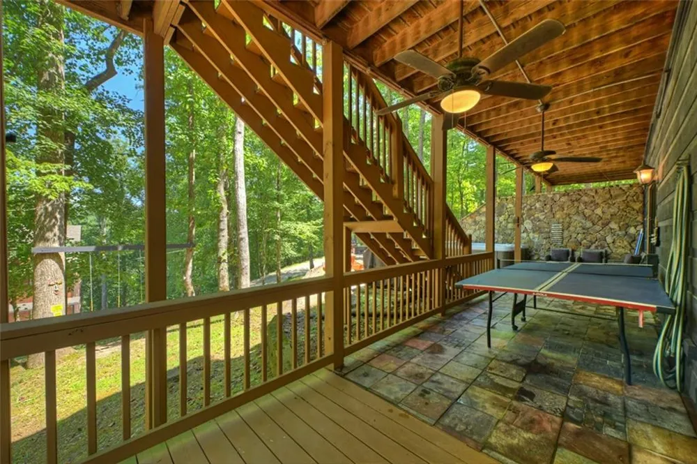 22 Kings Court Ellijay, GA 30540