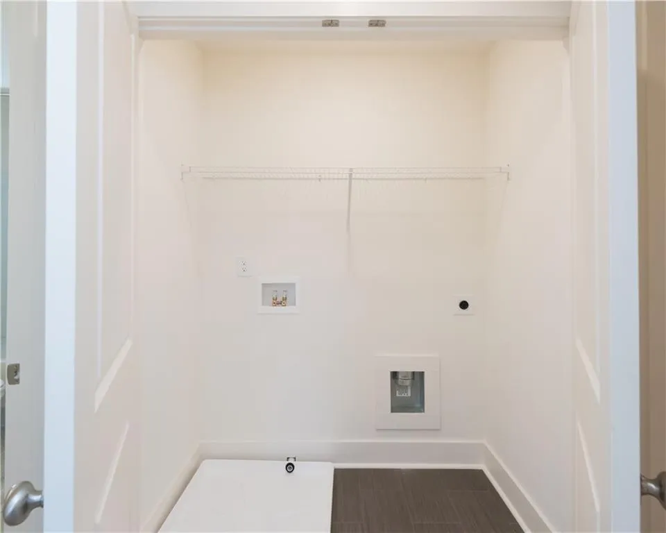 267 Barracks Way #878 Hoschton, GA 30548