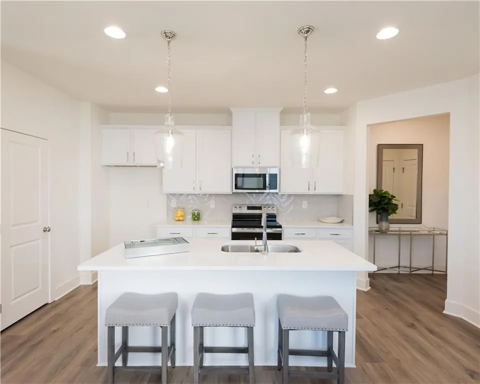 267 Barracks Way #878 Hoschton, GA 30548