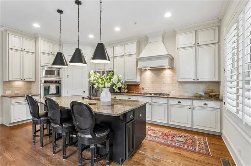 2775 Paces Lookout Lane SE Atlanta, GA 30339