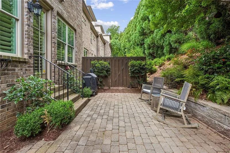 2775 Paces Lookout Lane SE Atlanta, GA 30339
