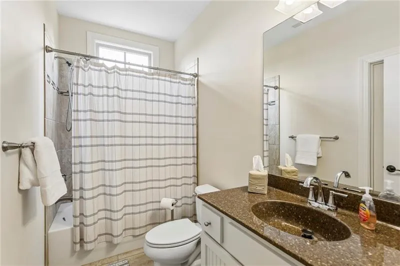 2775 Paces Lookout Lane SE Atlanta, GA 30339