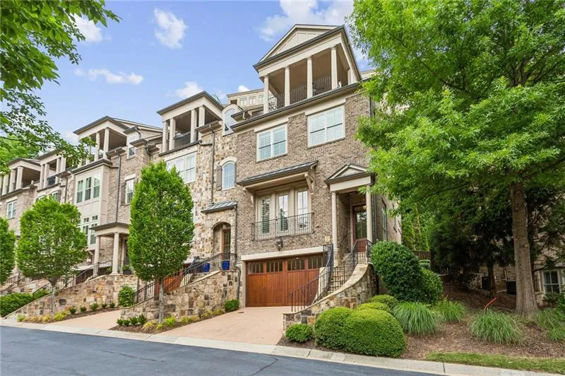 2775 Paces Lookout Lane SE Atlanta, GA 30339