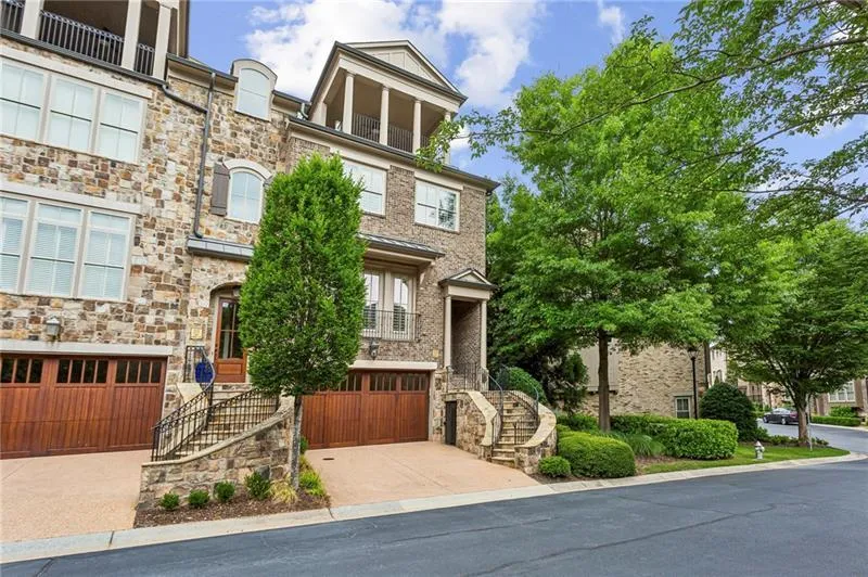 2775 Paces Lookout Lane SE Atlanta, GA 30339