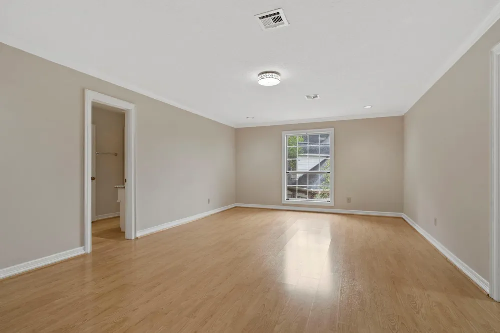 70 Pipers Walk Sugar Land, TX 77479