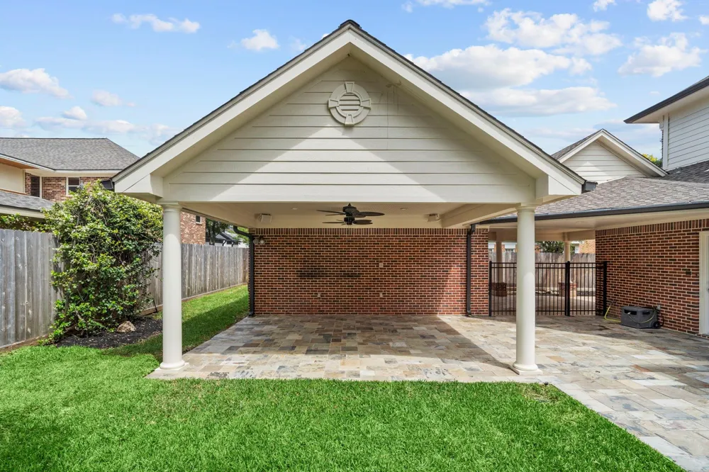 70 Pipers Walk Sugar Land, TX 77479