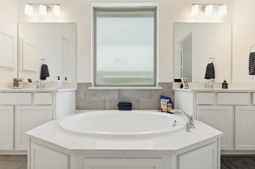 4923 Opal Sunset Court League City, TX 77573