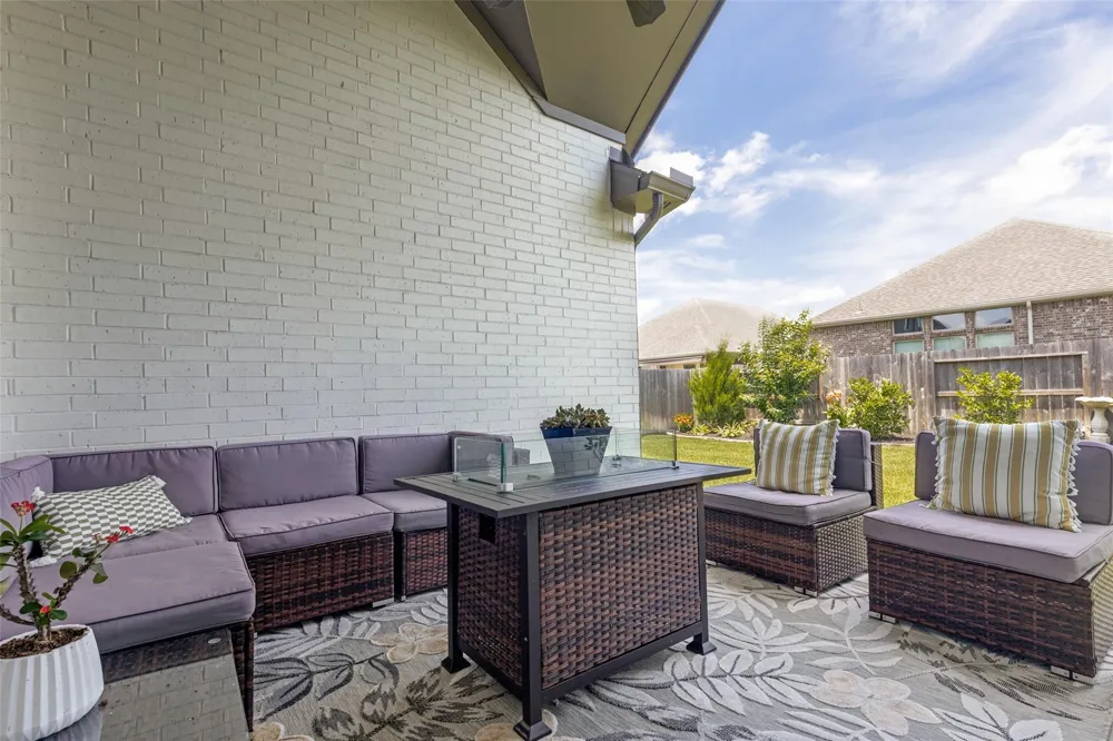 4923 Opal Sunset Court League City, TX 77573