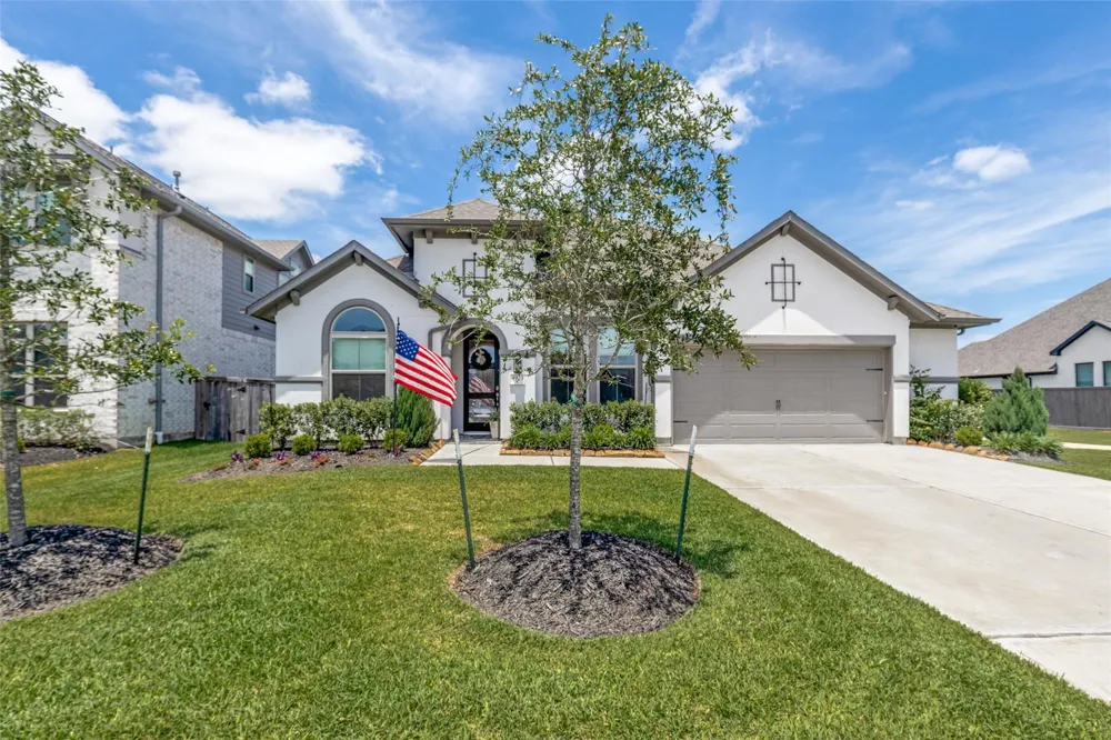 4923 Opal Sunset Court League City, TX 77573