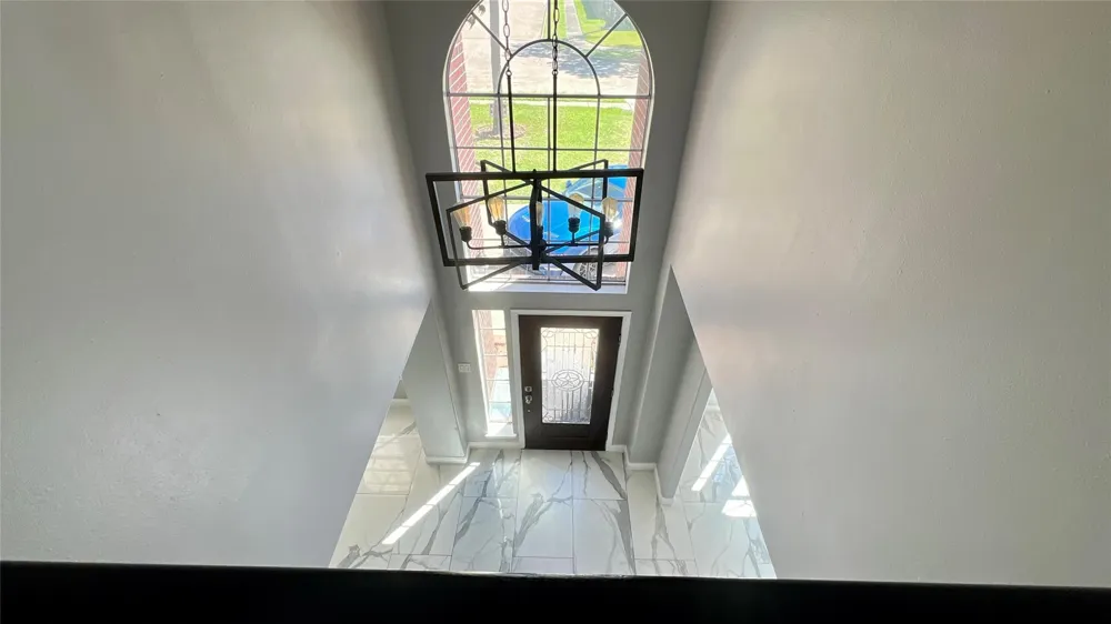 14802 Belterraza Drive Houston, TX 77083