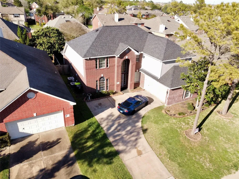 14802 Belterraza Drive Houston, TX 77083