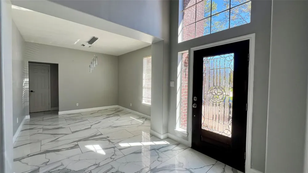 14802 Belterraza Drive Houston, TX 77083