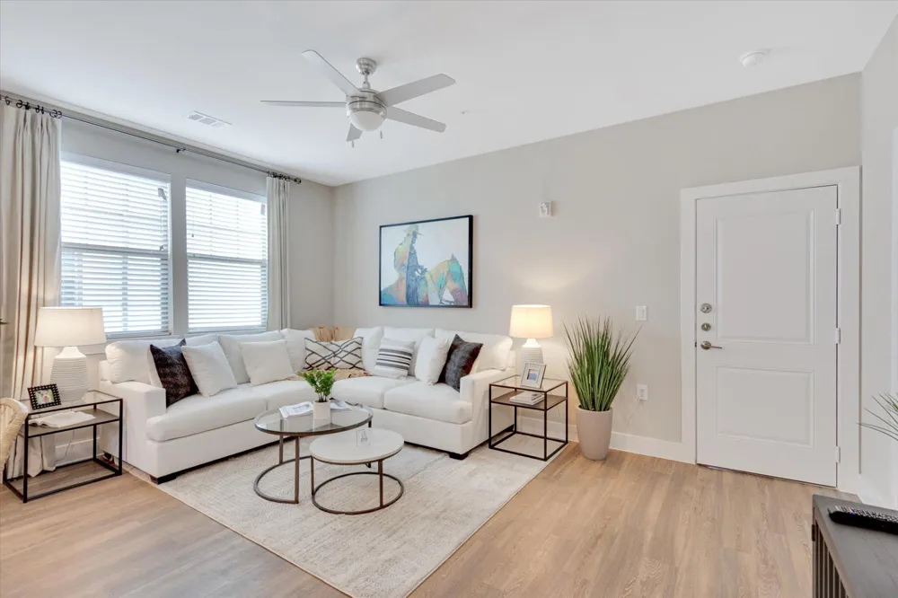 5900 Us 287 Arlington, TX 76017