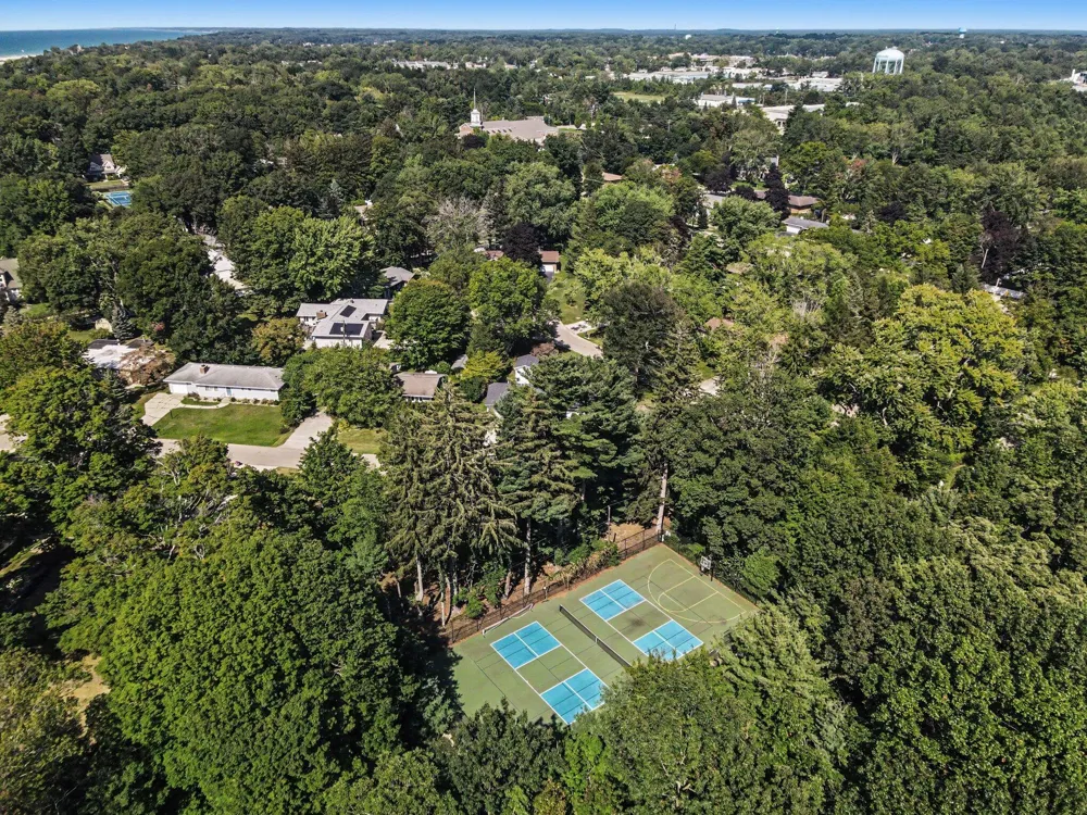 76550 Fieldstone Circle South Haven, MI 49090