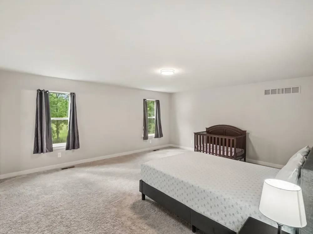 880 Machnik Drive Chelsea, MI 48118