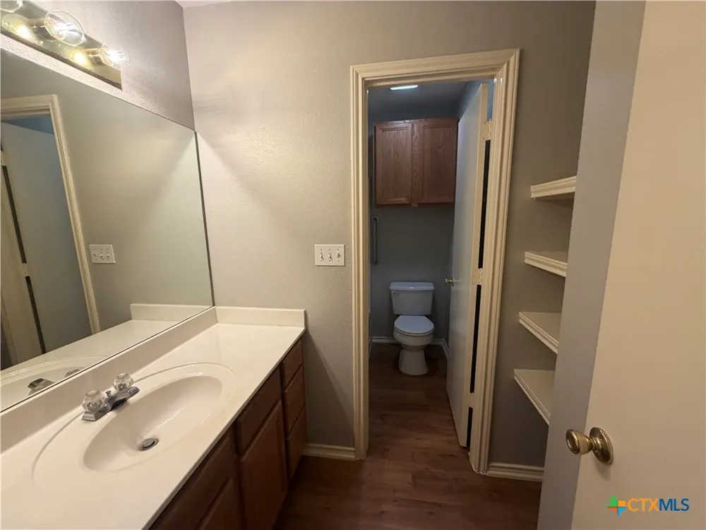 2752 Fm 1044 New Braunfels, TX 78130
