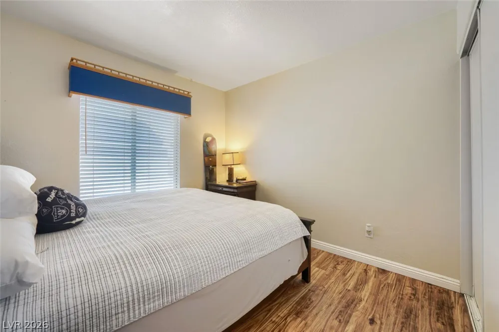 5524 Merriweather Drive Las Vegas, NV 89113