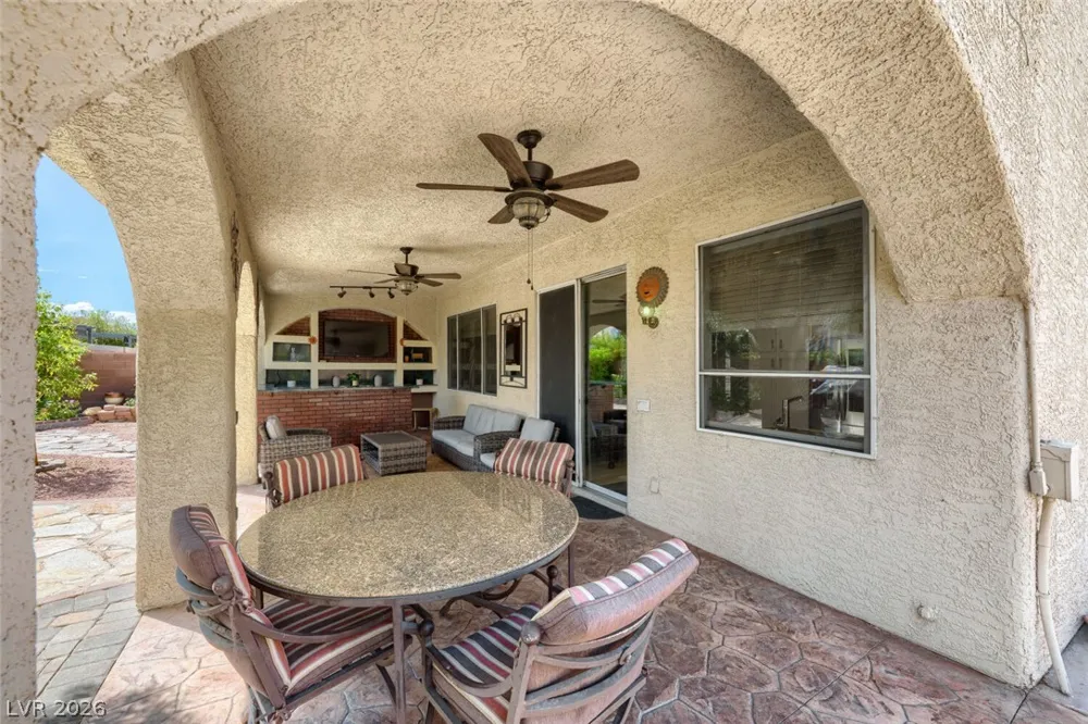 5524 Merriweather Drive Las Vegas, NV 89113