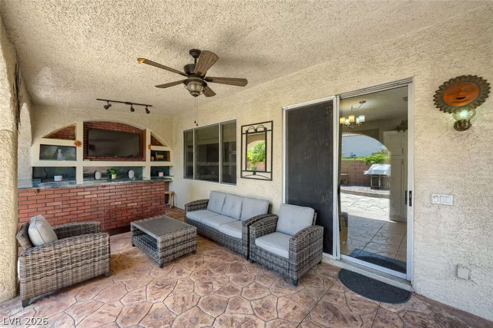 5524 Merriweather Drive Las Vegas, NV 89113