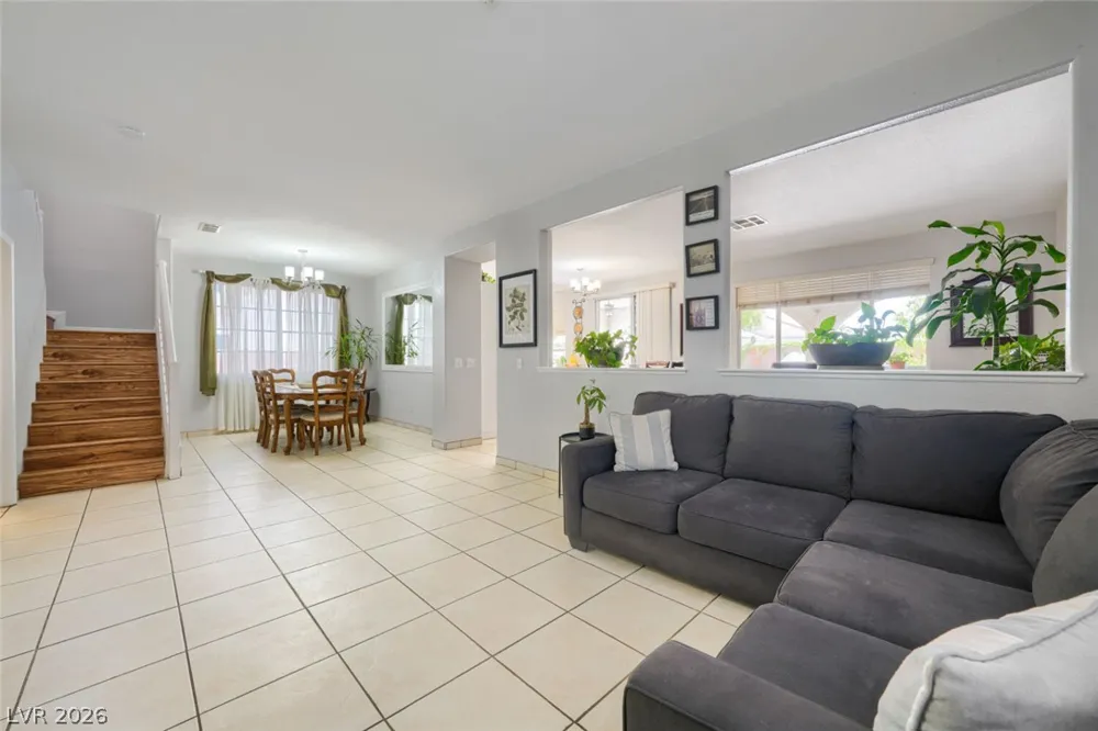 5524 Merriweather Drive Las Vegas, NV 89113