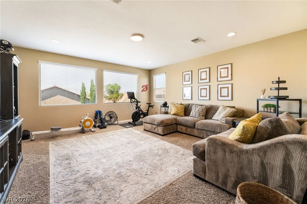 9970 Celestial Cliffs Avenue Las Vegas, NV 89166