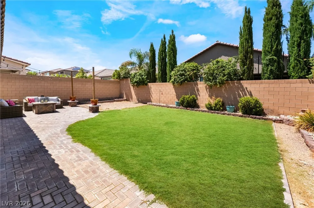 9970 Celestial Cliffs Avenue Las Vegas, NV 89166