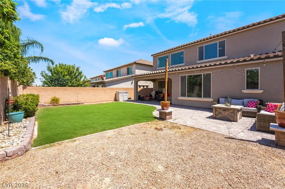9970 Celestial Cliffs Avenue Las Vegas, NV 89166