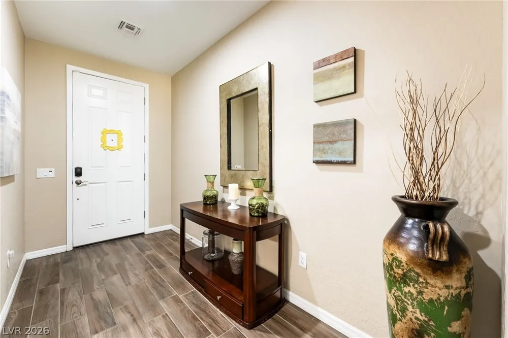 9970 Celestial Cliffs Avenue Las Vegas, NV 89166