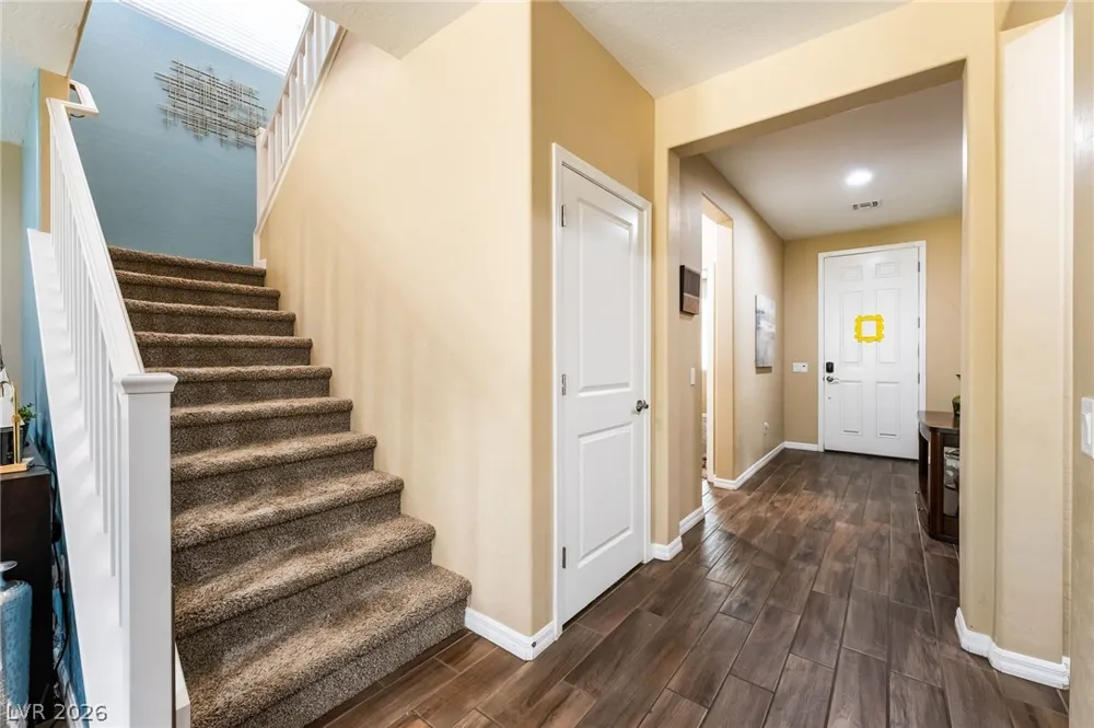 9970 Celestial Cliffs Avenue Las Vegas, NV 89166