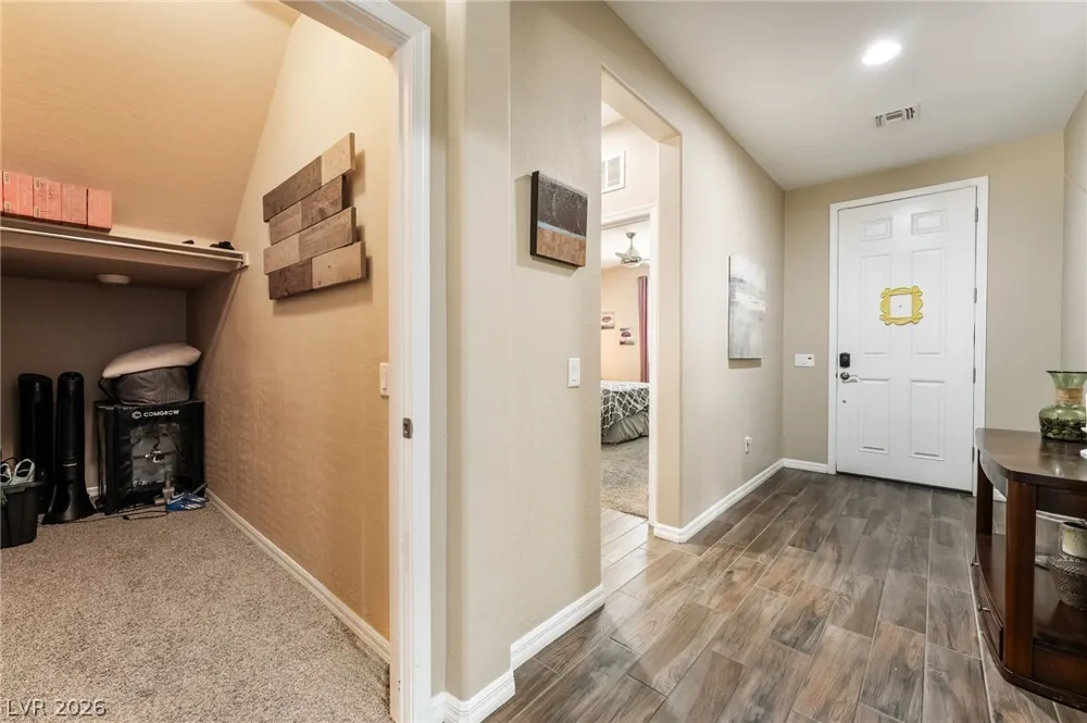 9970 Celestial Cliffs Avenue Las Vegas, NV 89166