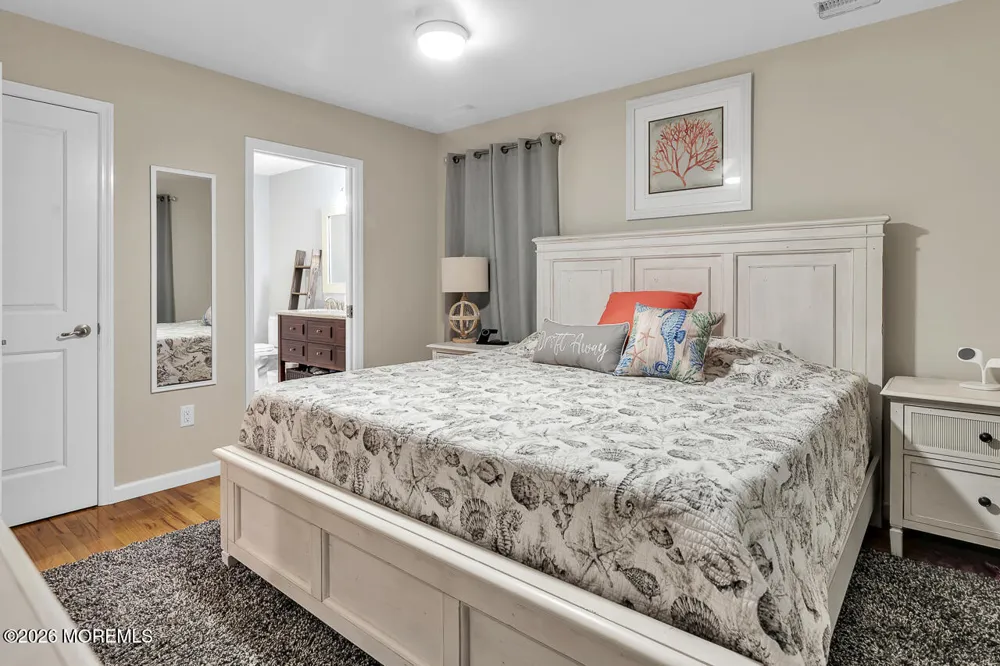 139 Jeremy Lane Manahawkin, NJ 08050